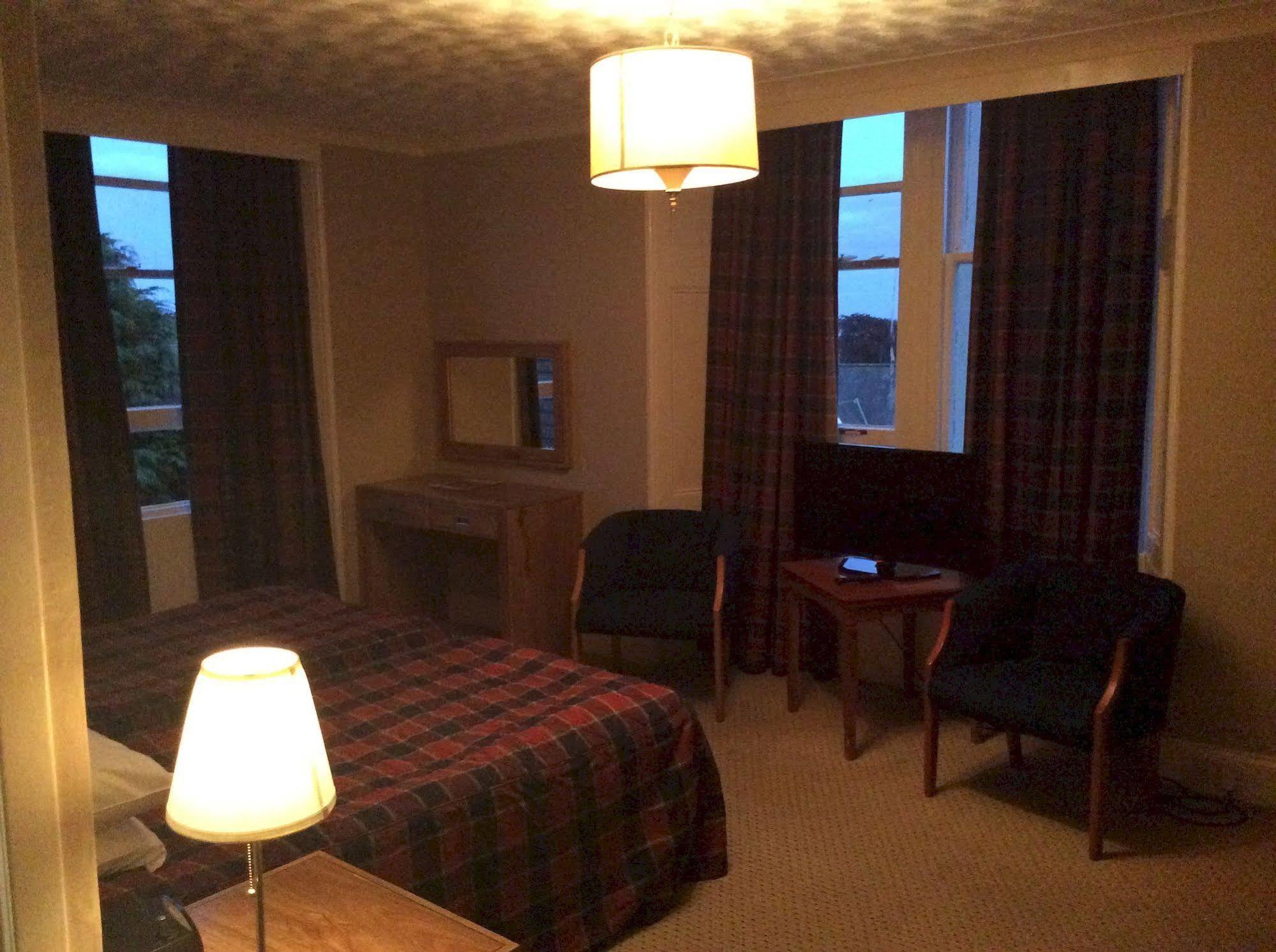 Taychreggan Hotel Dundee Zewnętrze zdjęcie